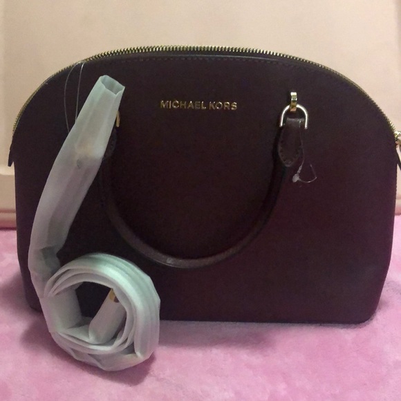 MICHAEL Michael Kors Handbags - Leather Micheal kors bag